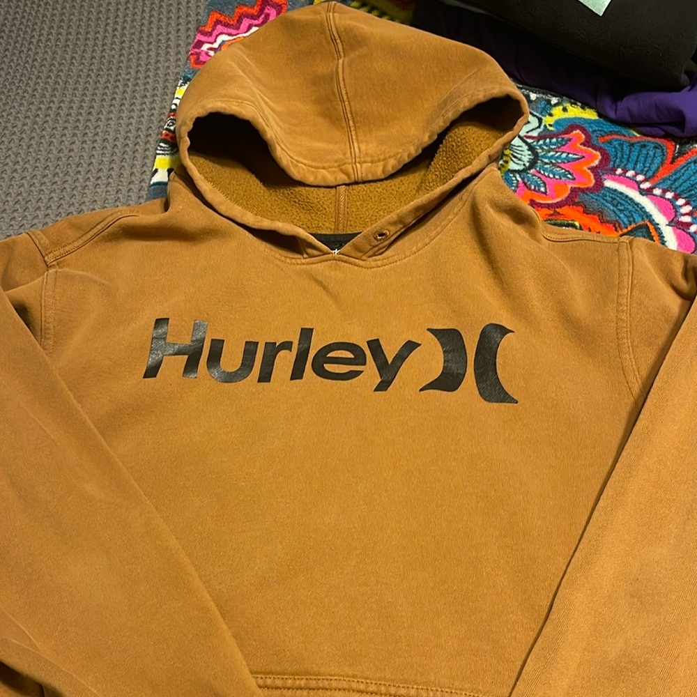 Hurley Hoodie- XXL- soft and comfy- gold/brown